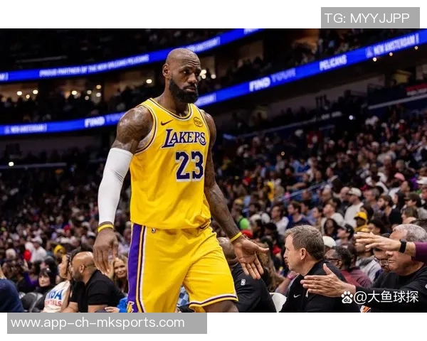 詹姆斯缺席湖人对雷霆比赛球队面临新挑战球员表现备受关注